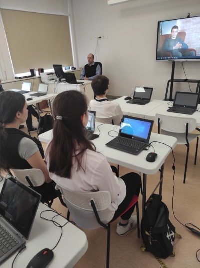 Просветительский проект "Цифровой ликбез" 